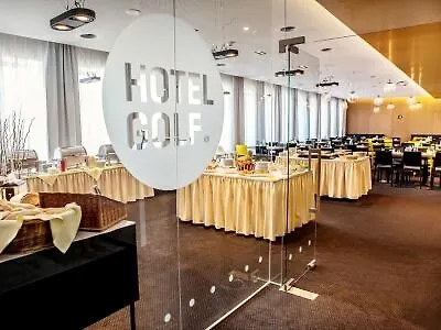 Hotel Golf 4*