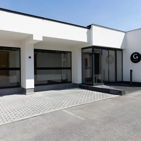 高尔夫酒店